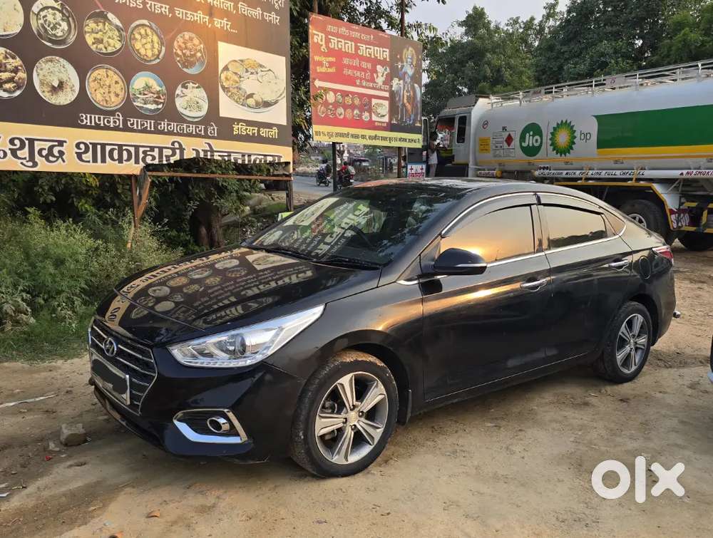 Hyundai Verna 1600cc Automatic
