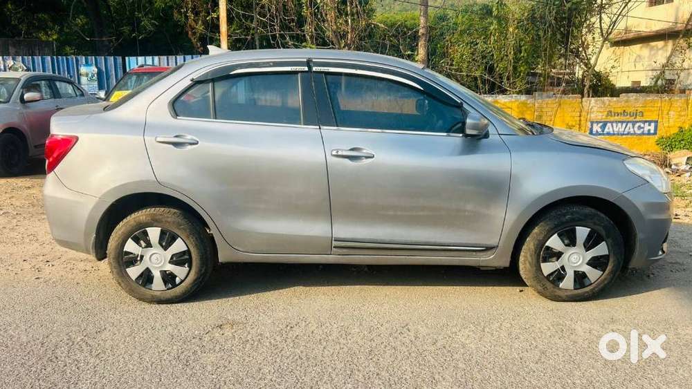 Maruti Suzuki Dzire 2017-2020 1.2 Vxi, 2021