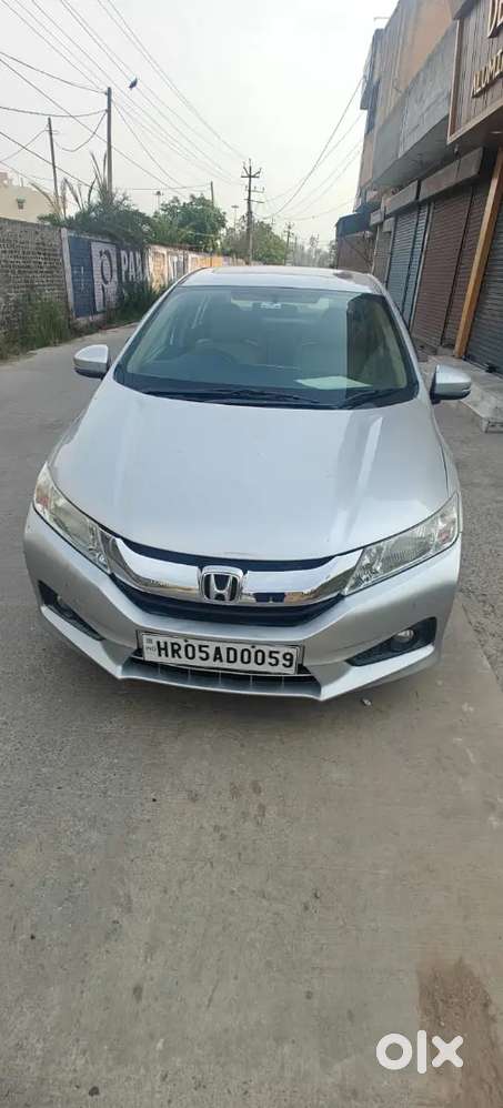 Honda City 2016  Top Model Sunroof Hr70no