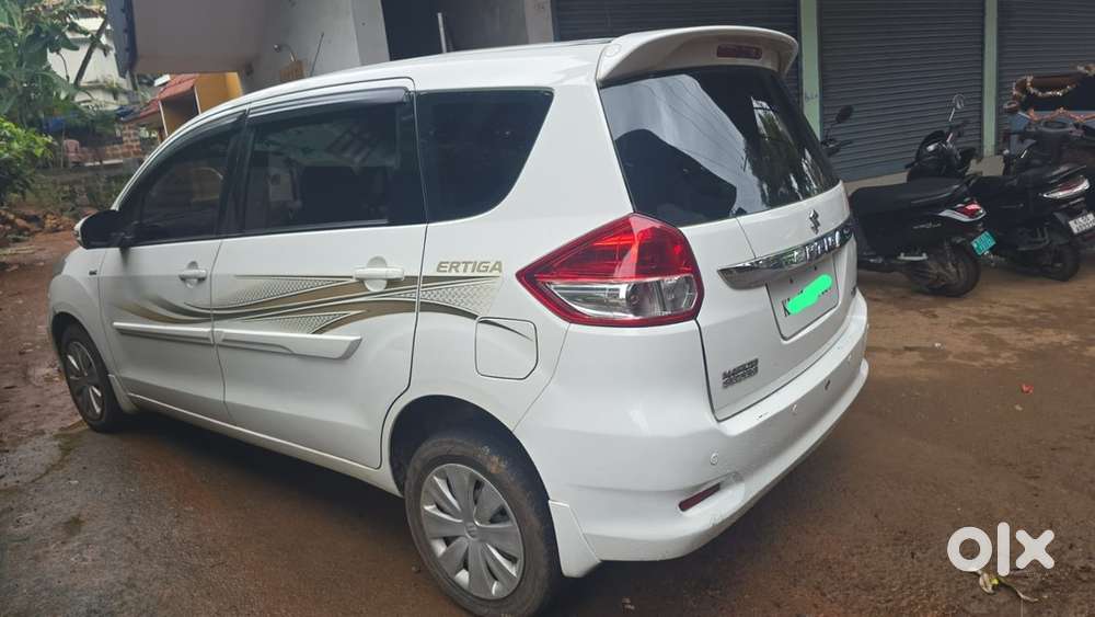 Maruti Suzuki Ertiga 2016