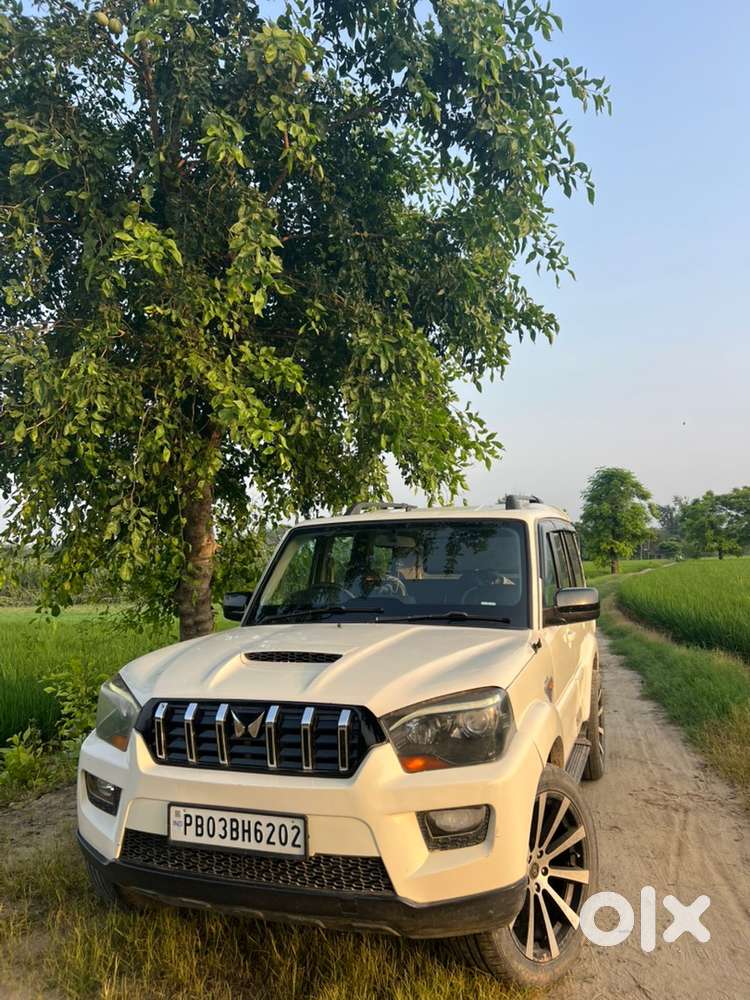 Mahindra Scorpio Diesel 2015 Variant