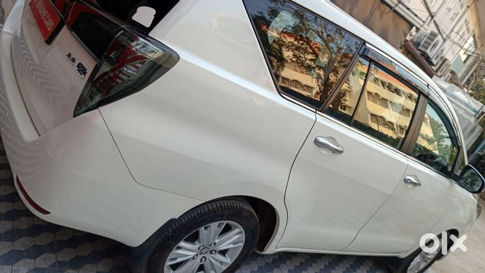 Toyota Innova Crysta 2.8z Automatic, 2019, Diesel