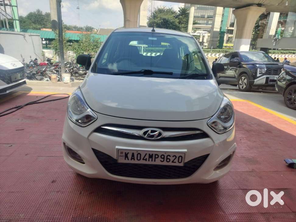 Hyundai I10 Magna O, 2015, Petrol