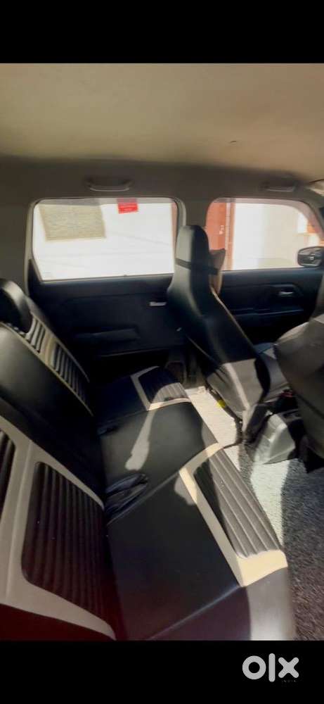 Wagon R Vxi (dec 2021) Model, 32000 Kms, Petrol, Full Accesorised