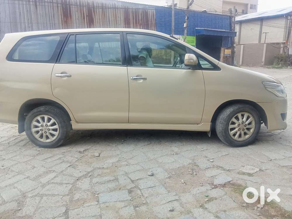 Toyota Innova 2.5 V 7 Str, 2013, Diesel