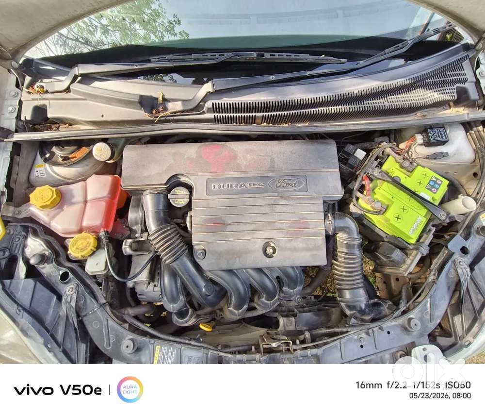Ford Figo Petrol Lxi 2015