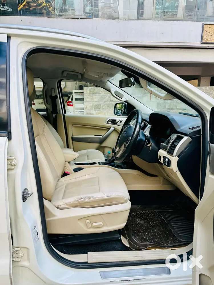 Ford Endeavour Titanium 4x2 2019 Diesel