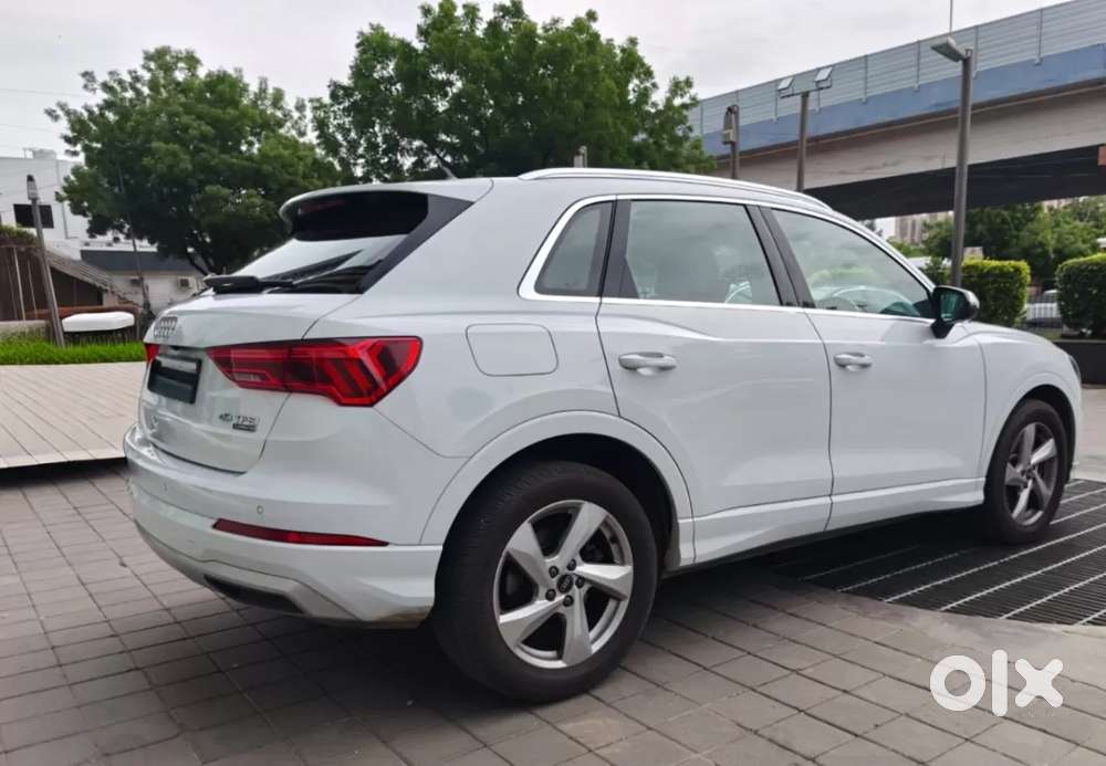 Audi Q3 40 Tfsi Premium Plus, 2023, Petrol
