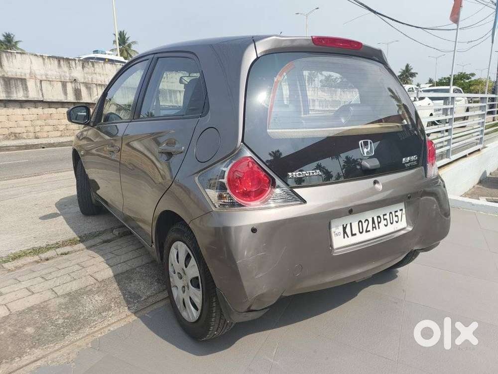 Honda Brio 2013-2016 V Mt, 2013, Petrol