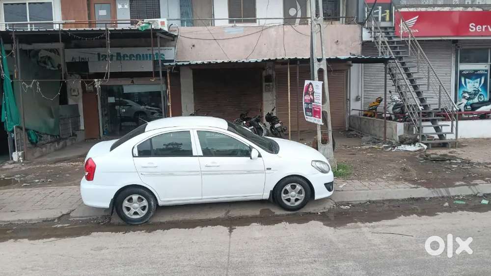 Hyundai Verna 2010 Model