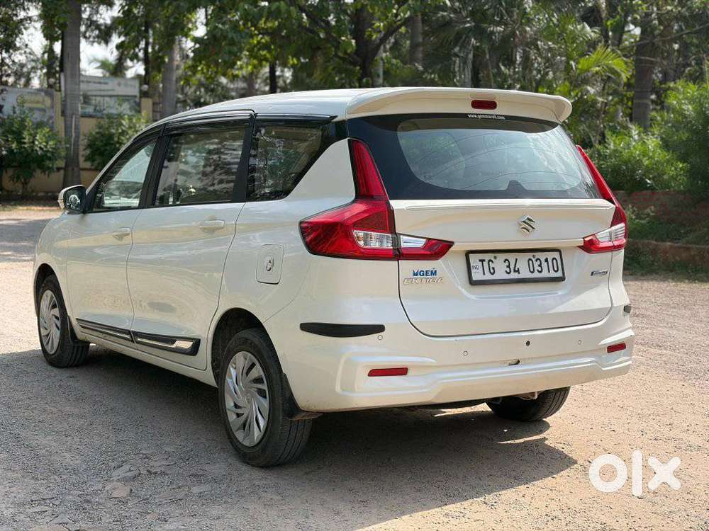 Maruti Suzuki Ertiga Vxi, 2024, Petrol