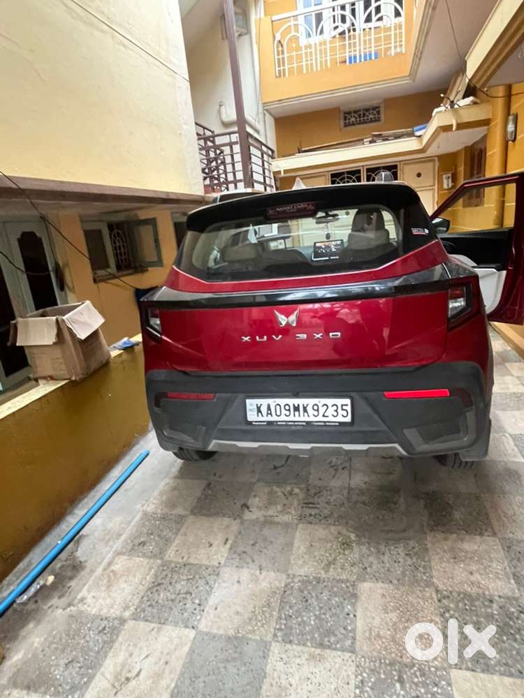 Mahindra Xuv 3xo Petrol 2025
