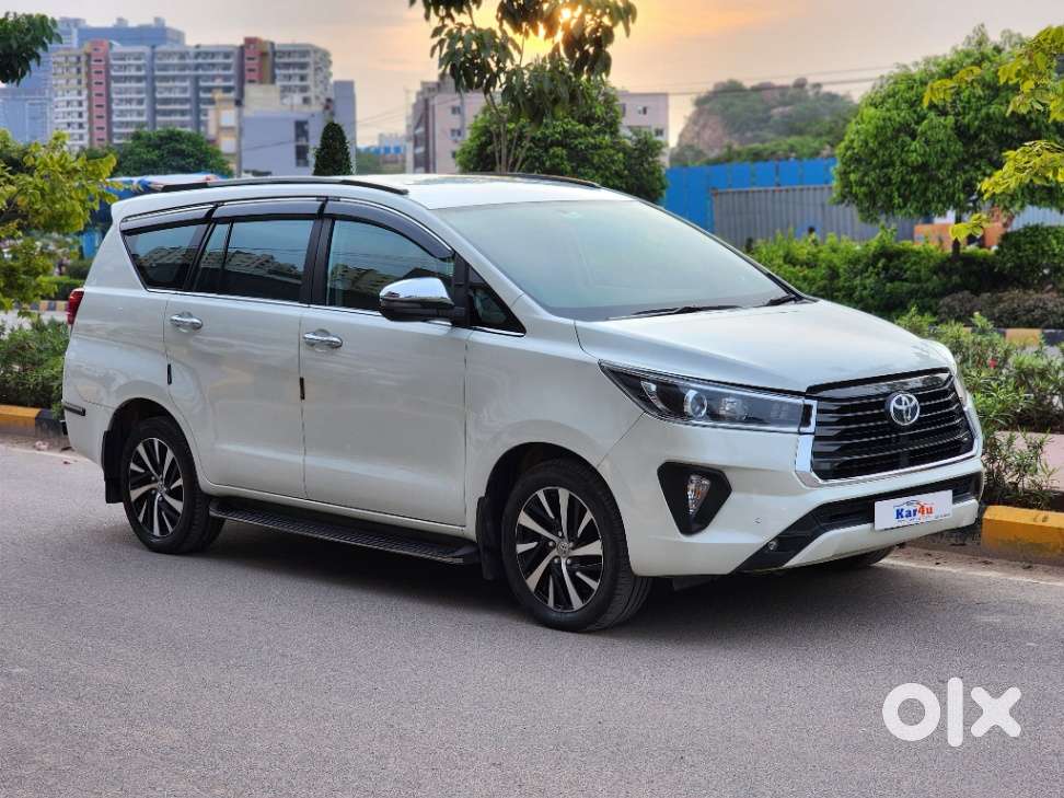 Toyota Innova Crysta [2020-ongoing] 2.4 Zx At 7 Str, 2022, Diesel