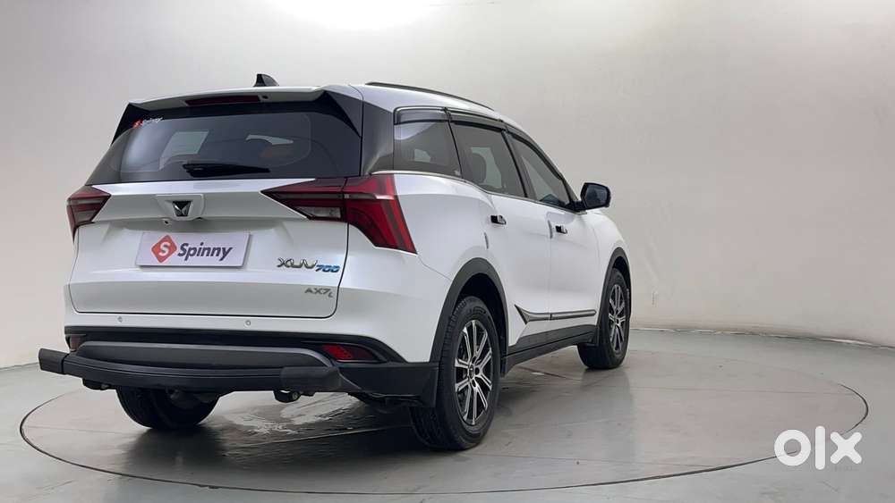 Mahindra Xuv700 2.2 Ax 7 Diesel Mt Luxury Pack Str, 2025, Diesel