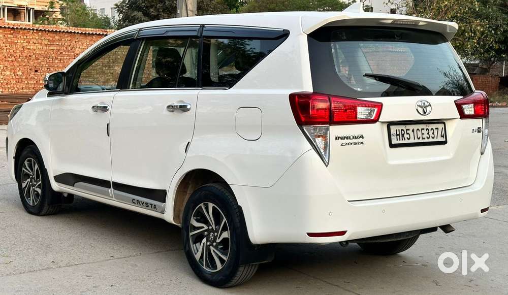 Toyota Innova Crysta [2020-ongoing] 2.4 Gx At 7 Str, 2021, Diesel