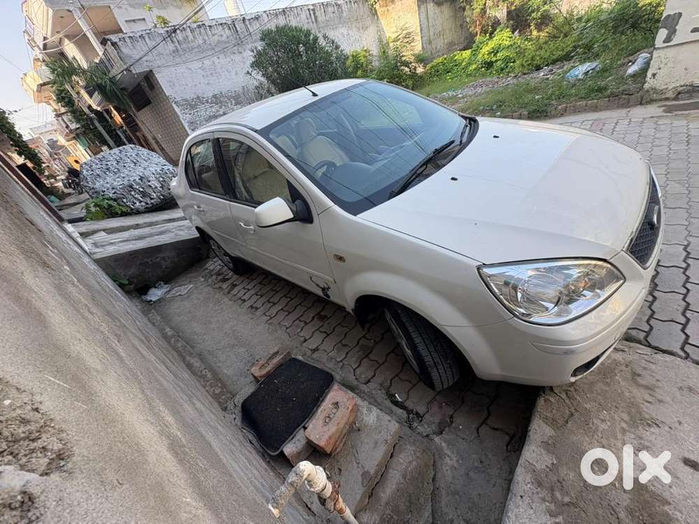 Good Condition Aa Well Maintained Service Done Not Any Problem