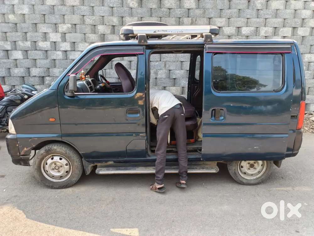 Maruti Suzuki Eeco Tour V 210