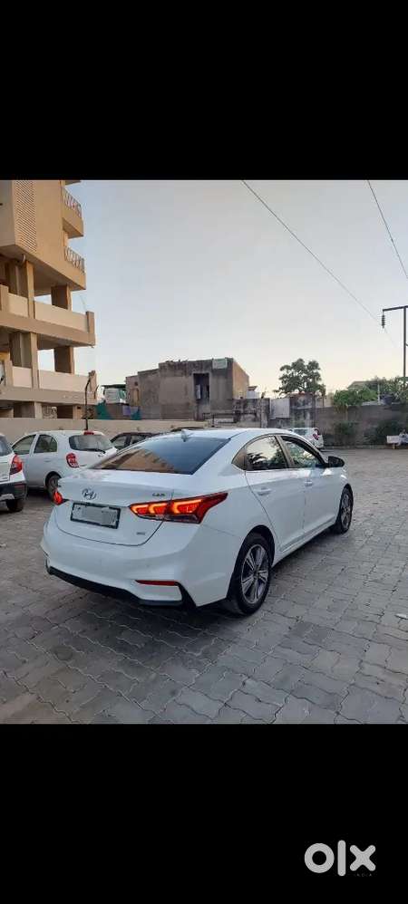 Hyundai Verna 2017