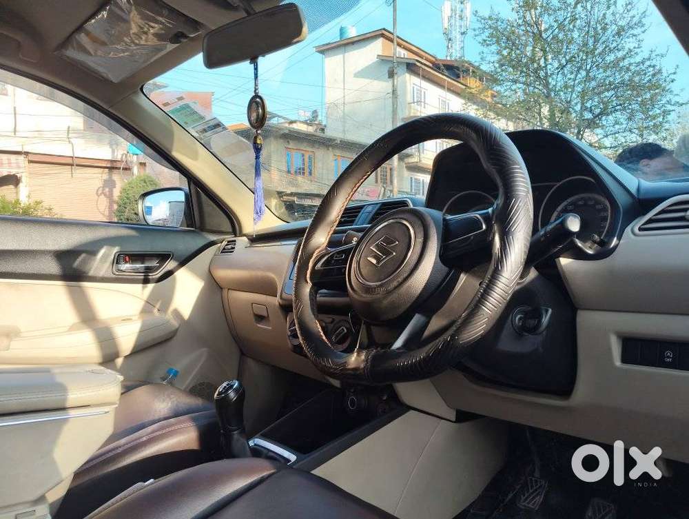 Maruti Suzuki Swift Dzire 1.3 Vxi, 2022, Petrol