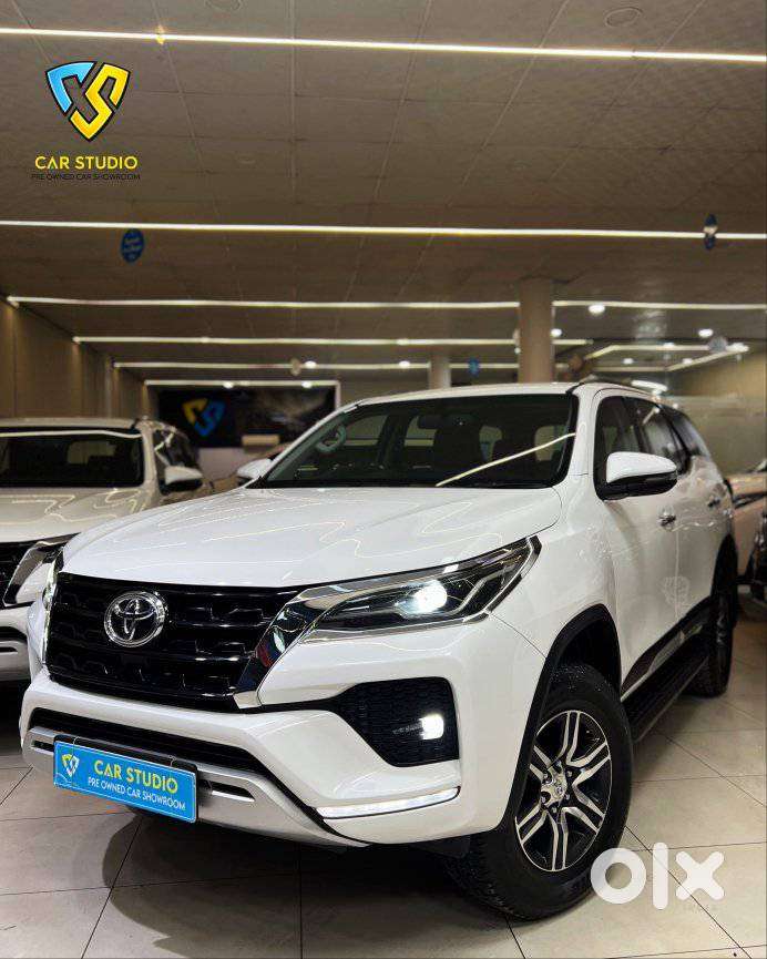 Toyota Fortuner 4x2 At 2.8 Diesel, 2021, Diesel
