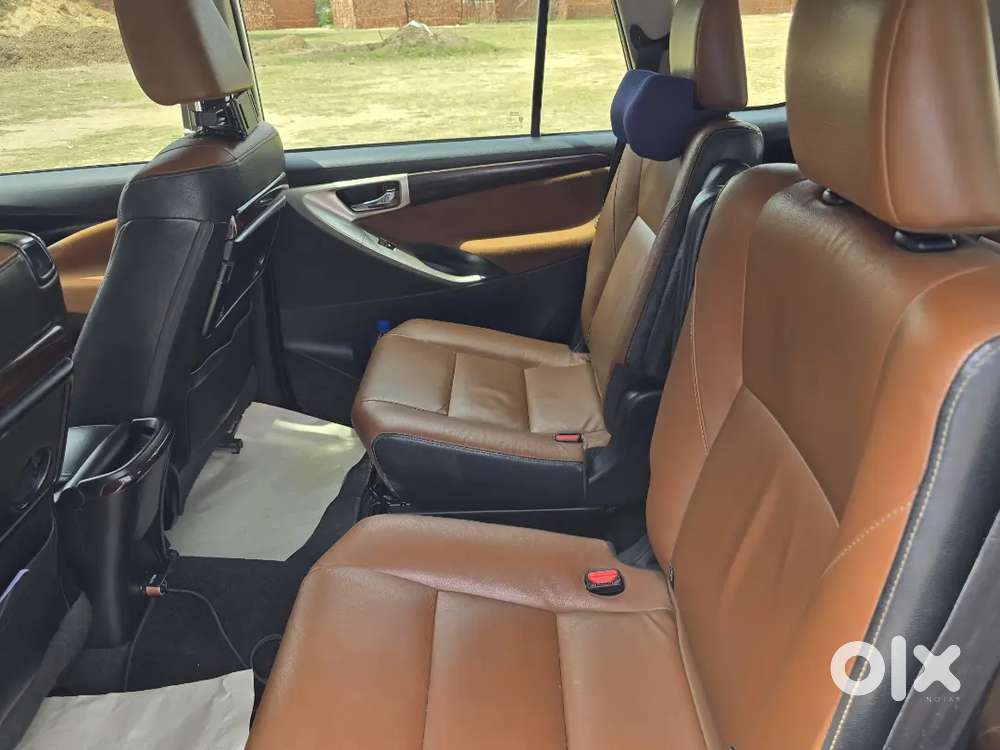 Toyota Innova Crysta 2.8 Zx At  2017  Diesel  7-seater