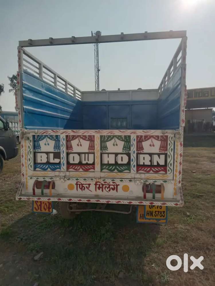 Mahindra Global 2022 Pik Up Keval Cng
