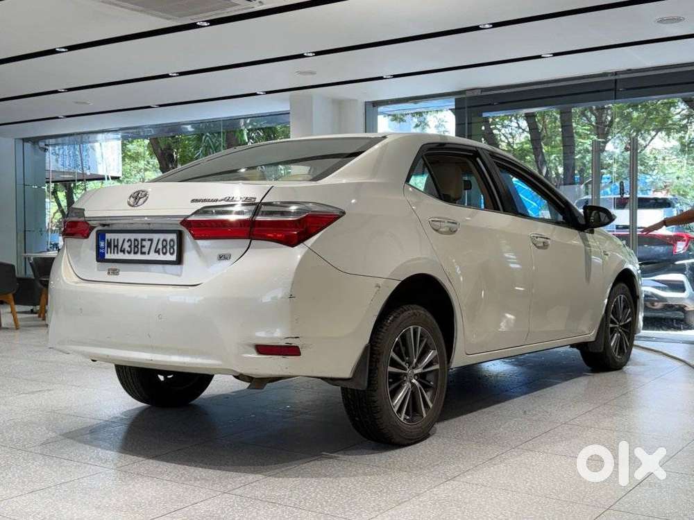 Toyota Corolla Altis Vl At, 2017, Petrol