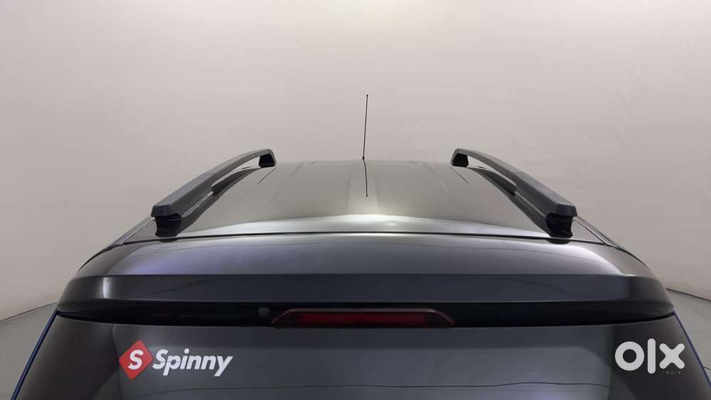 Renault Triber 1.0 Rxz Dual Tone, 2023, Petrol