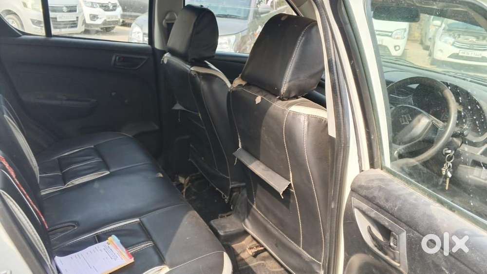 Maruti Suzuki Swift Lxi, 2015, Petrol