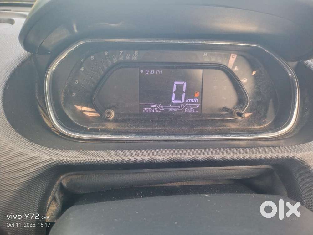 Tata Tiago 1.2 Revotron Xt (o), 2023, Petrol