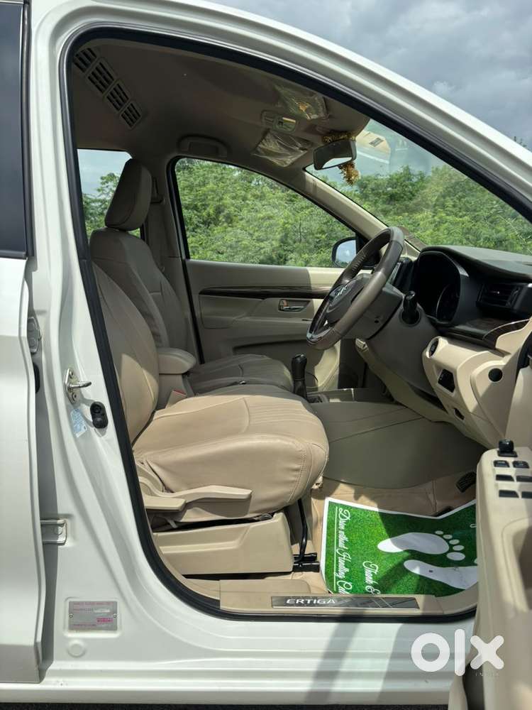 Maruti Suzuki Ertiga Zxi Shvs, 2020, Petrol