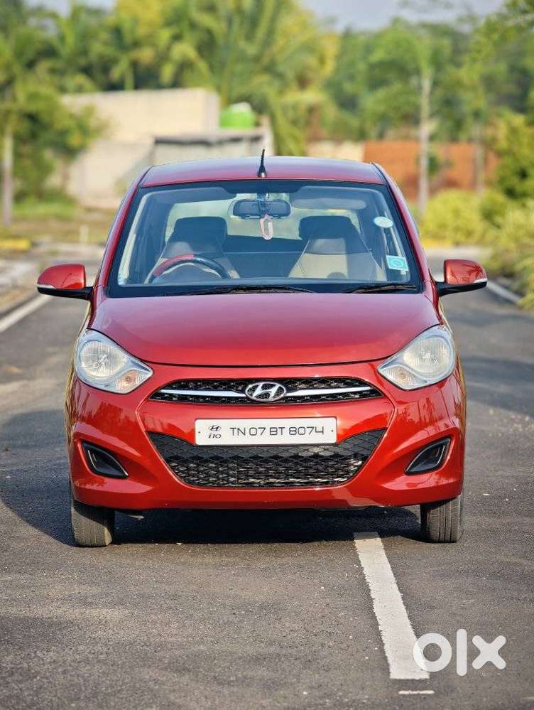 Hyundai I10 Sportz At, 2013, Petrol