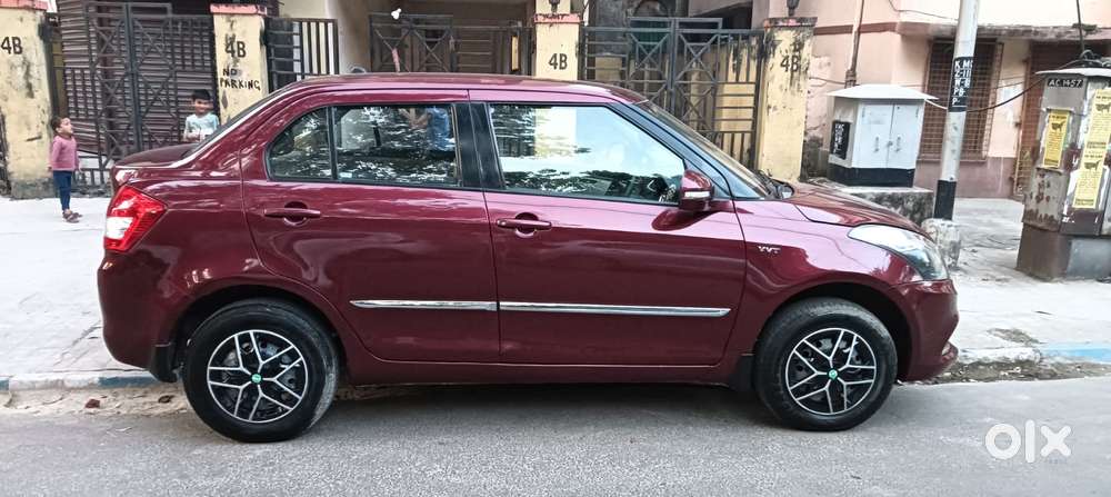 Maruti Suzuki Swift Dzire 1.2 Vxi Bsiv, 2017, Petrol
