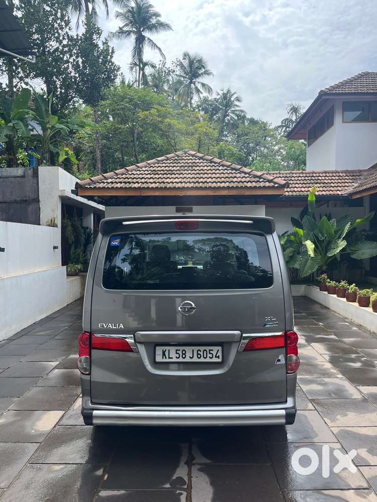 Nissan Evalia Diesel 2013