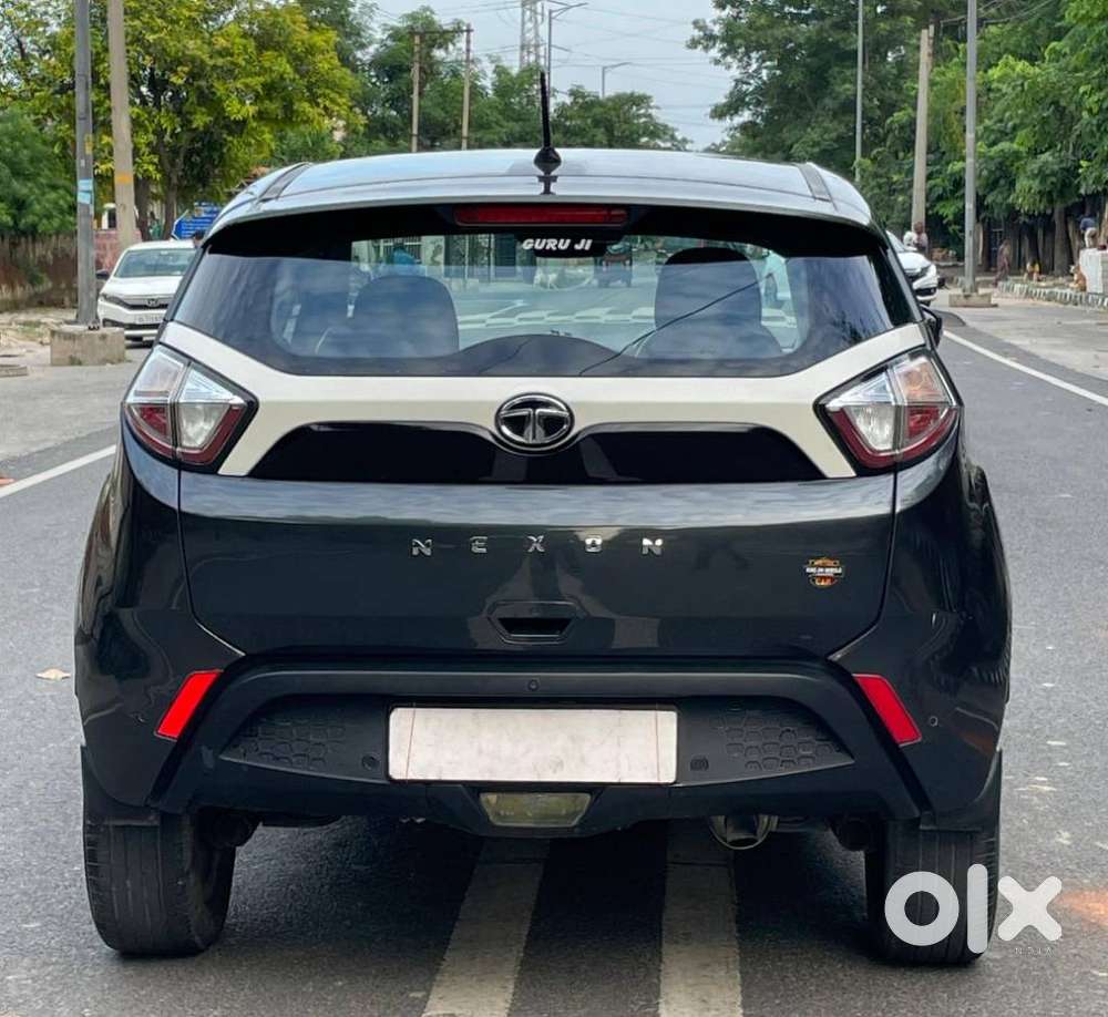 Tata Nexon 1.2 Revotron Xm (s), 2019, Diesel