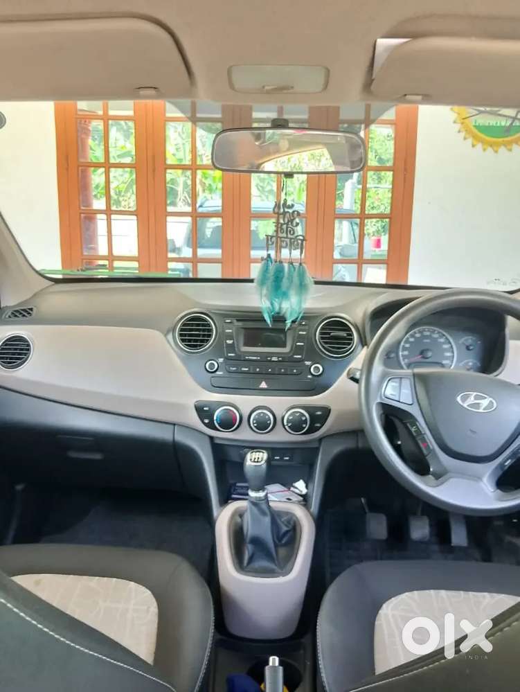 Hyundai Grand I10 2015 Petrol Well Maintained