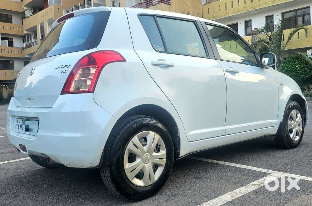 Maruti Suzuki Swift 2004-2010 1.3 Vxi, 2010, Petrol