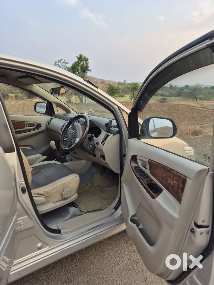 Toyota Innova 2013 डीज़ल Well Maintained