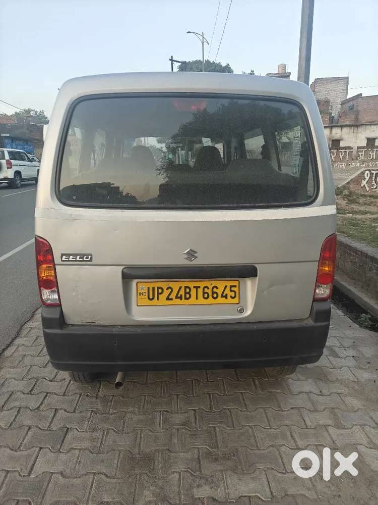 Maruti Eeco Smiles 2025