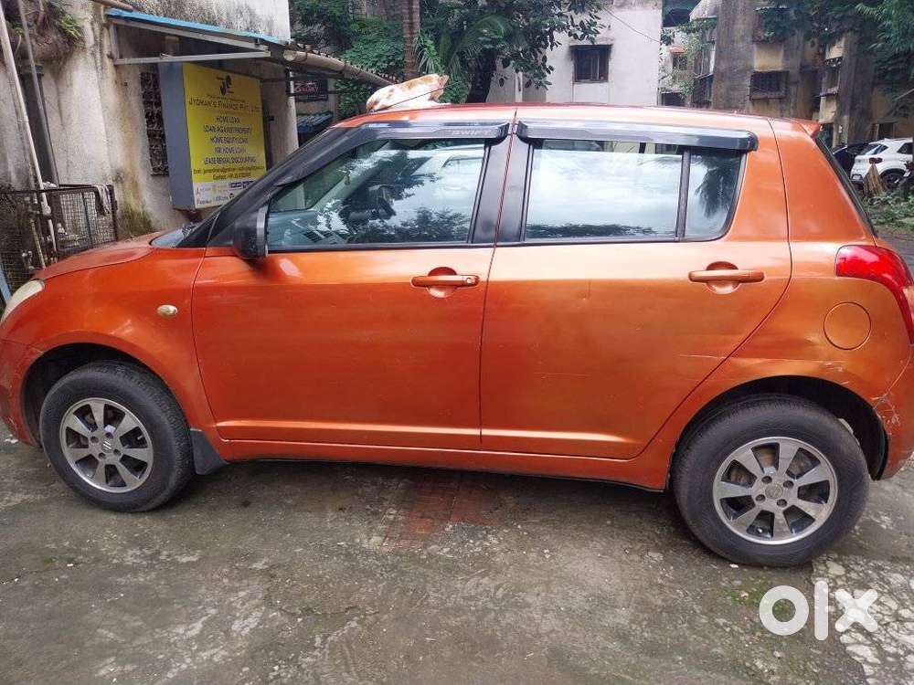 Maruti Suzuki Swift Vxi 1.2 Abs Bs-iv, 2010, Petrol