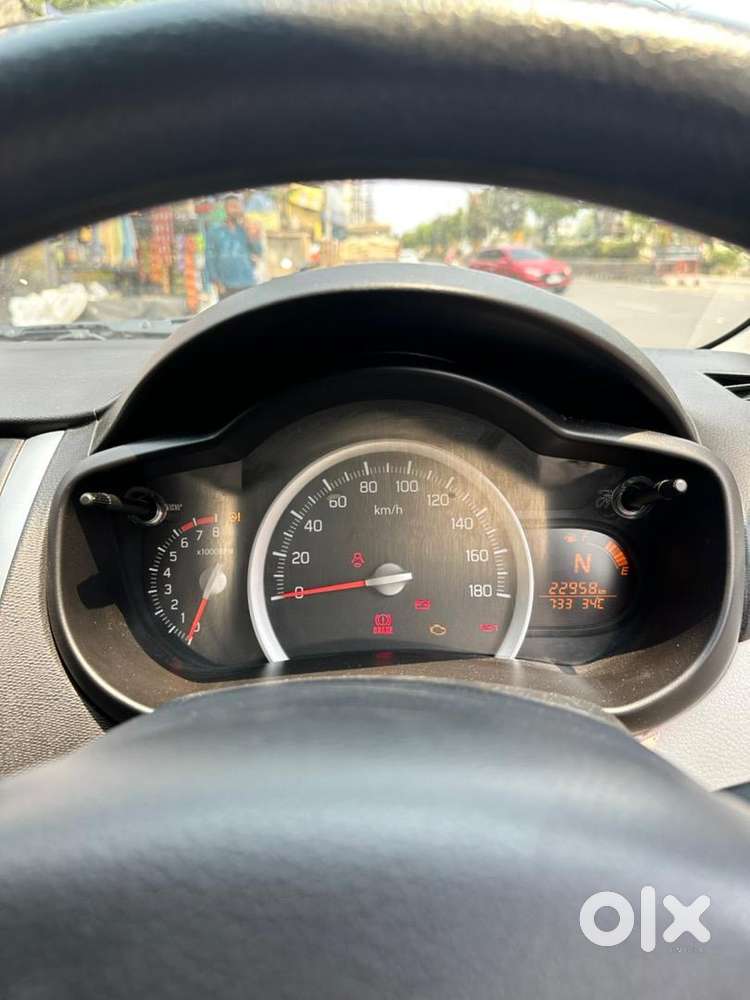 Maruti Suzuki Celerio Zxi(o) Amt.physically Handicapped Person Vehicle