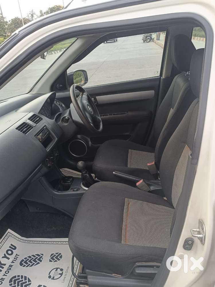 Maruti Suzuki Swift Vxi + Manual, 2009, Petrol