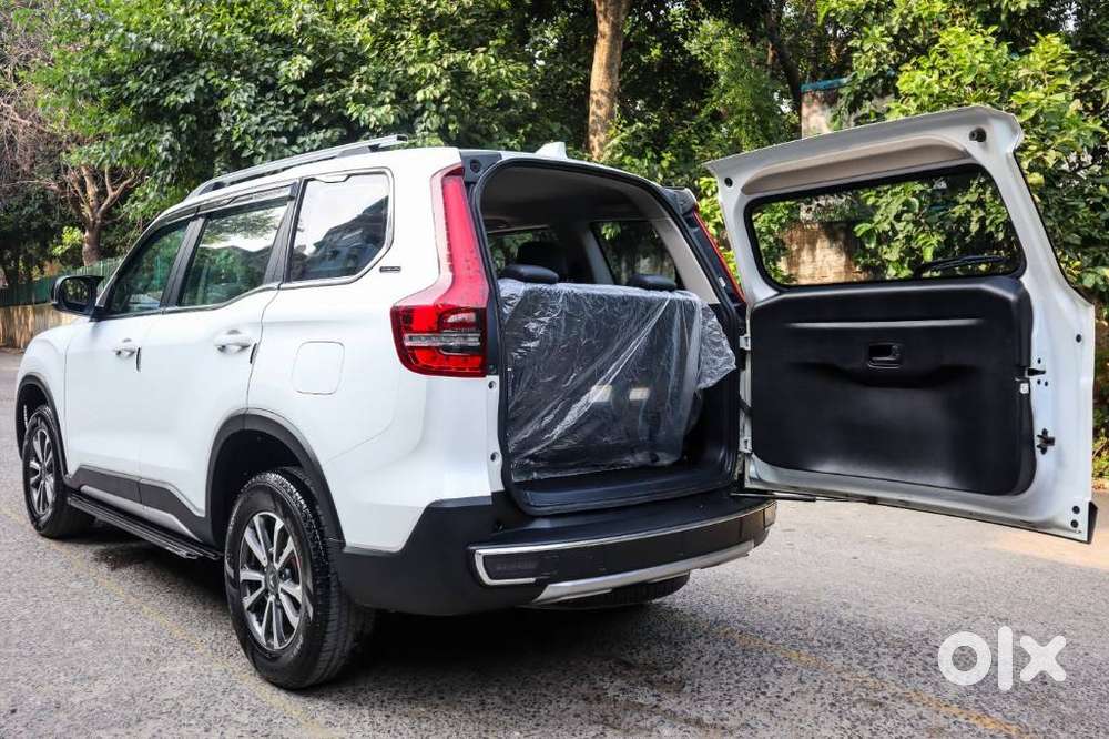 Mahindra Scorpio N Z8s G At 2wd, 2025, Petrol
