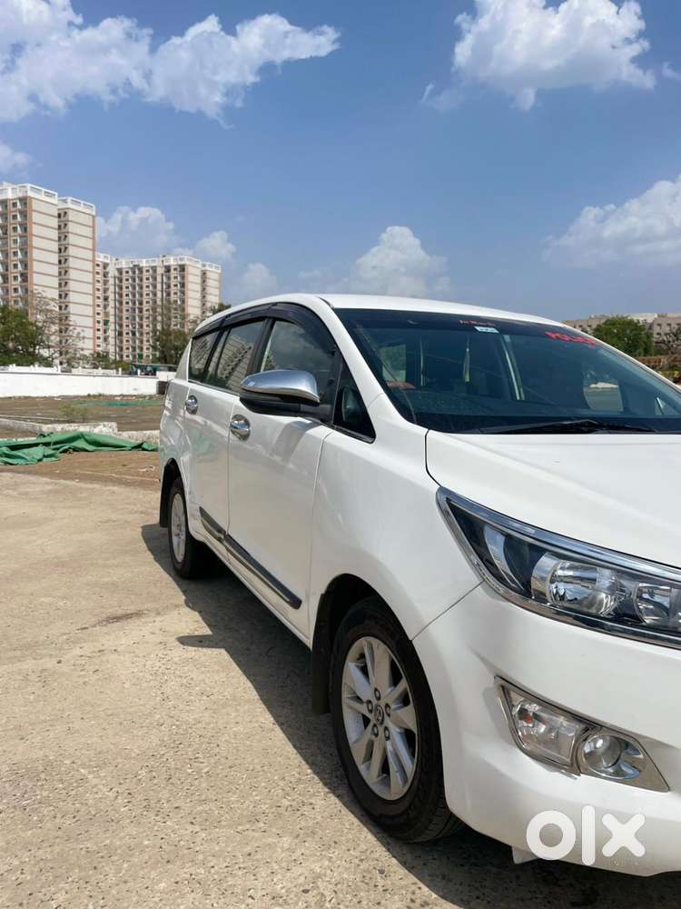 Toyota Innova Crysta 2.4 Gx Mt 8s, 2017, Diesel