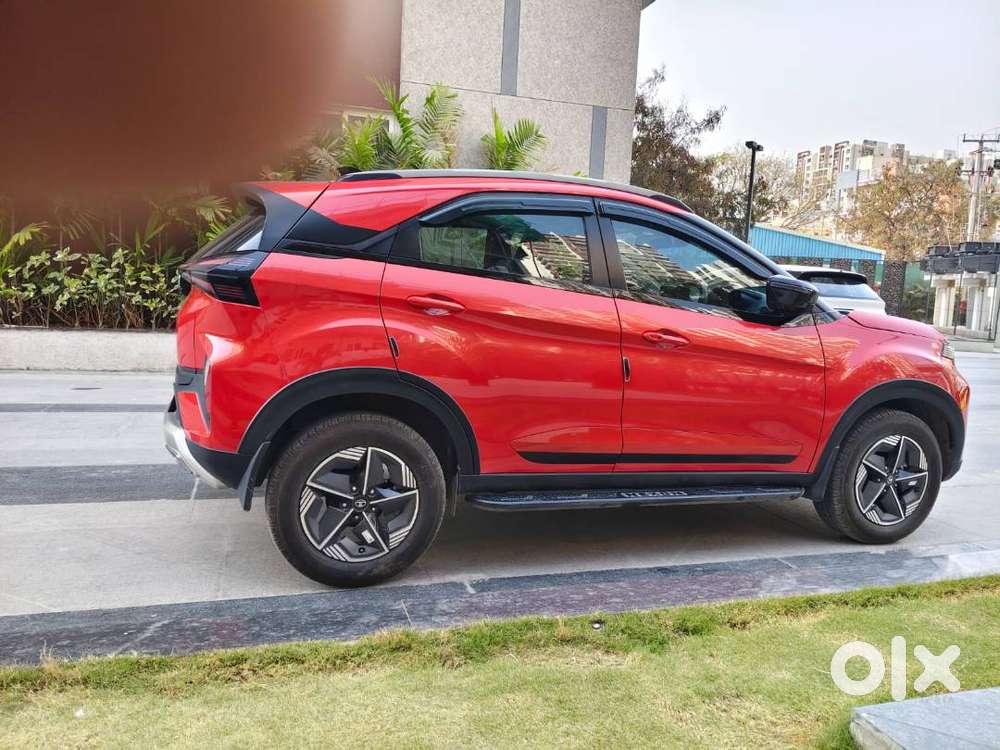 Tata Nexon Automatic (2024)