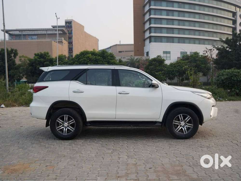 Toyota Fortuner 4x2 At 2.8 Diesel, 2017, Diesel
