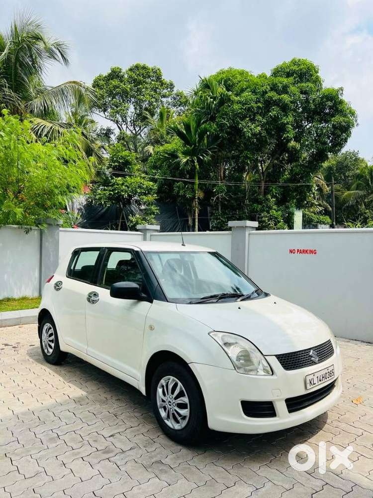 Maruti Suzuki Swift Vxi Bsiv, 2008, Petrol