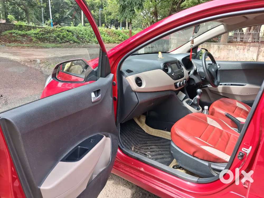 Hyundai Grand I10 Sportz 2018 Car
