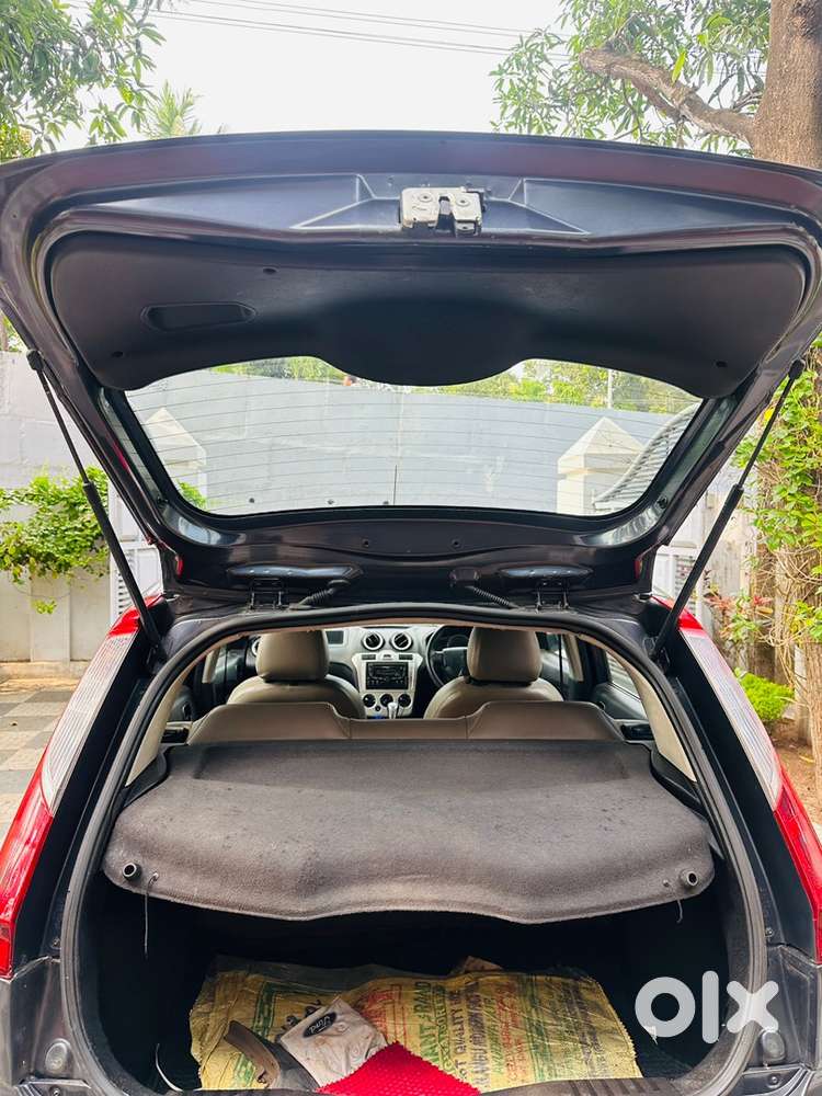 2011 Ford Figo Diesel Car