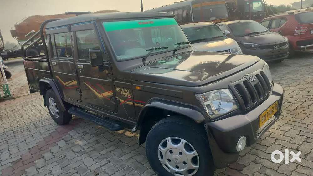 Mahindra Bolero Camper Gold